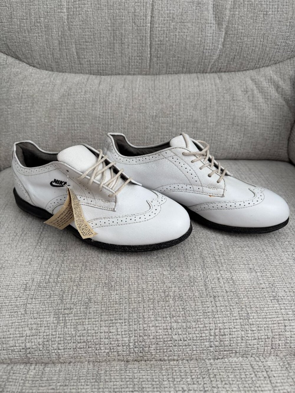 Vintage Nike Golf Shoes Mens 7 White Wingtip Metal Spikes NOS Tags Retro